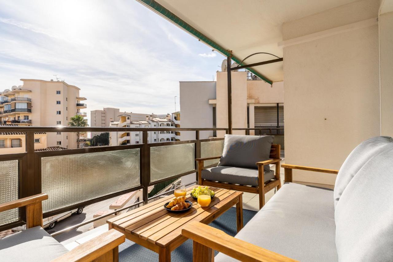 Sea View 2 Bedroom Apartment 2 Min Away From The Beach Torremolinos Exterior foto