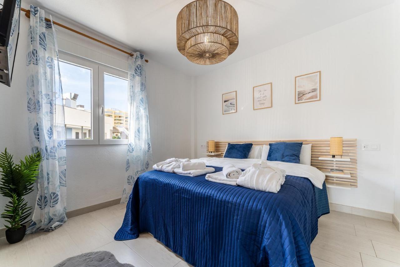 Sea View 2 Bedroom Apartment 2 Min Away From The Beach Torremolinos Exterior foto